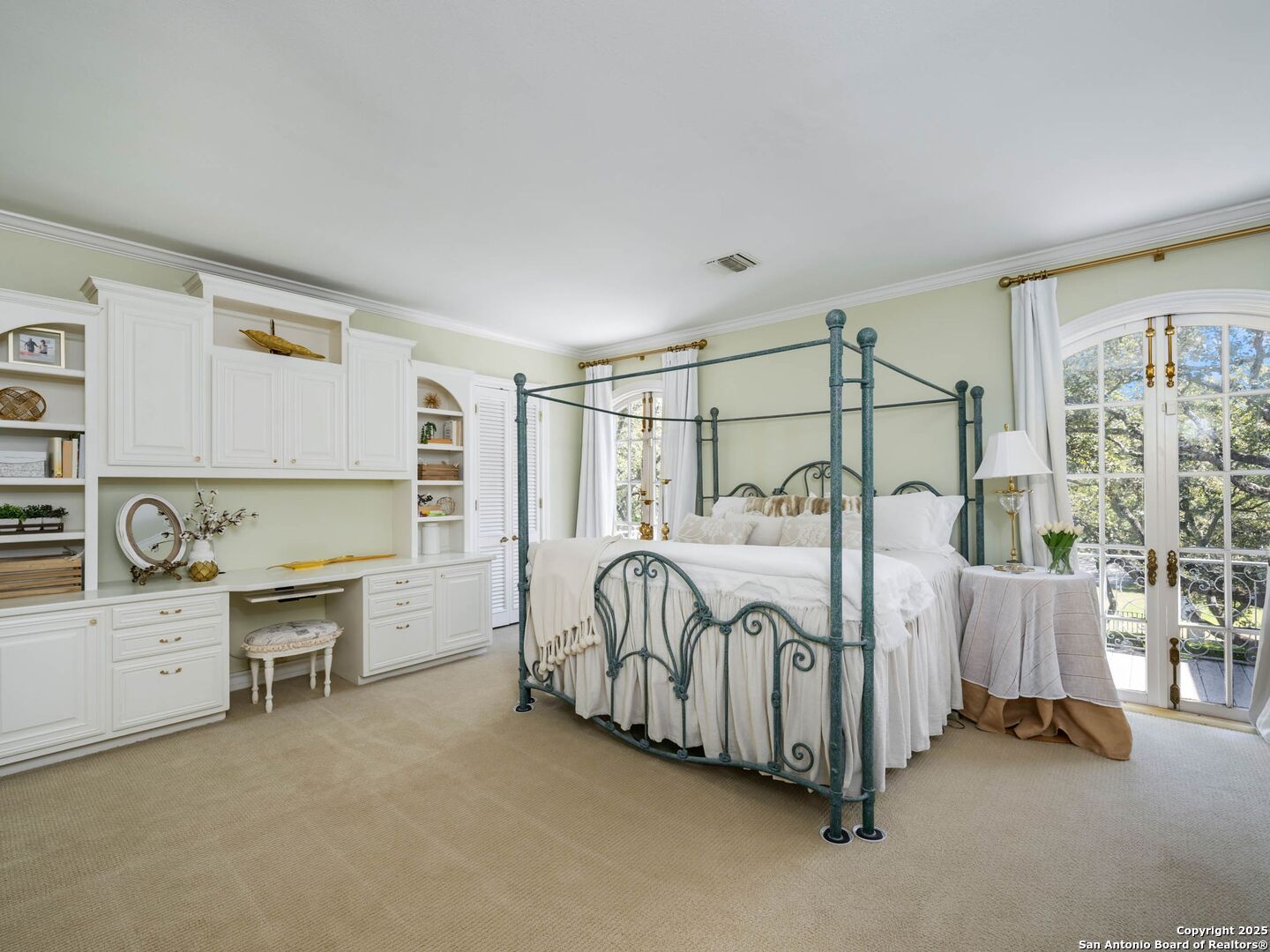 7 Lazy Hollow San Antonio TX 78230