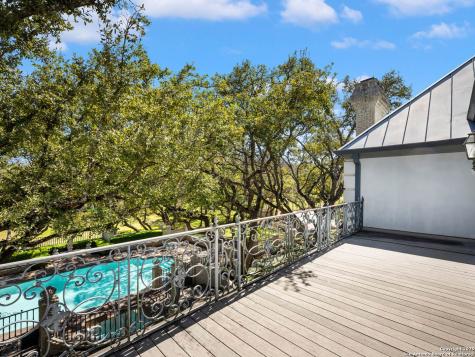 7 Lazy Hollow San Antonio TX 78230