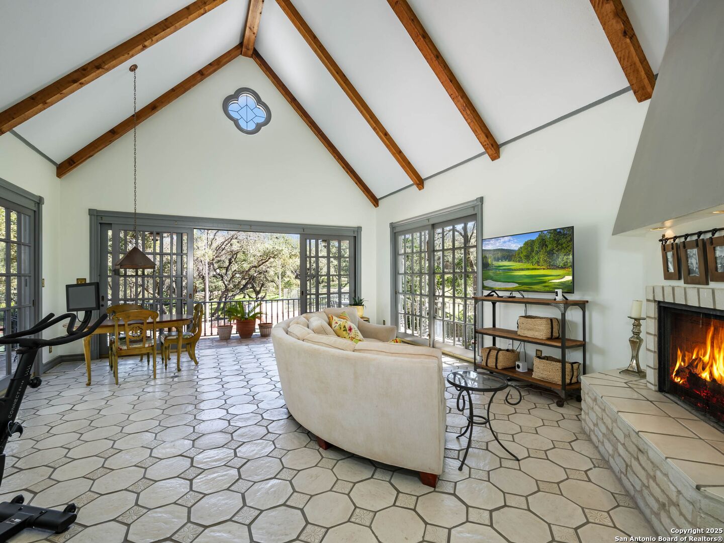 7 Lazy Hollow San Antonio TX 78230