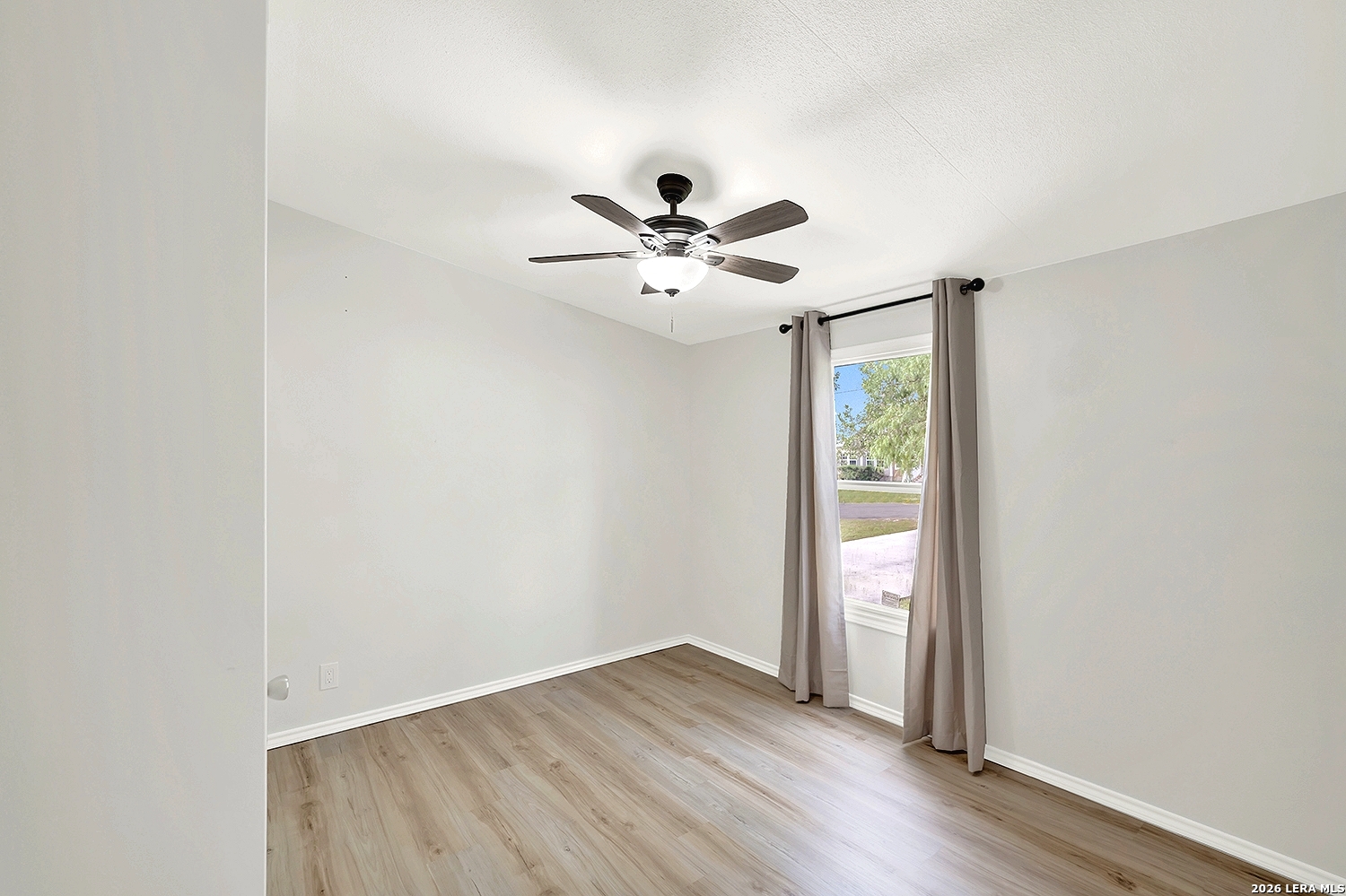 105 Pioneer Home Seguin TX 78155