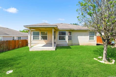 2423 Dimmitt Drive New Braunfels TX 78130