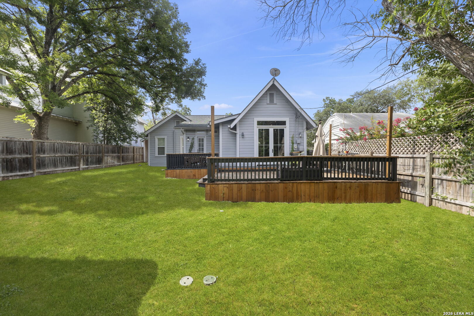 211 W Norwood Court San Antonio TX 78212