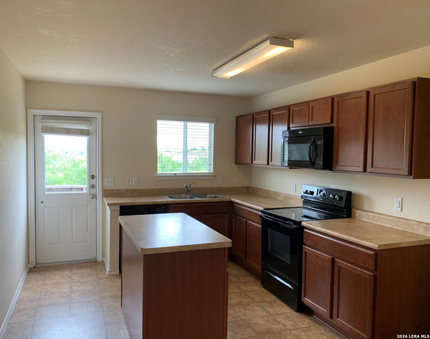 3423 Bisley San Antonio TX 78245
