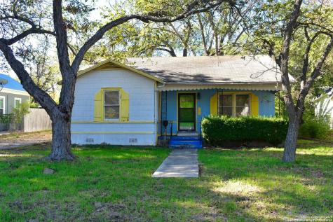 530 Avenue A New Braunfels TX 78130