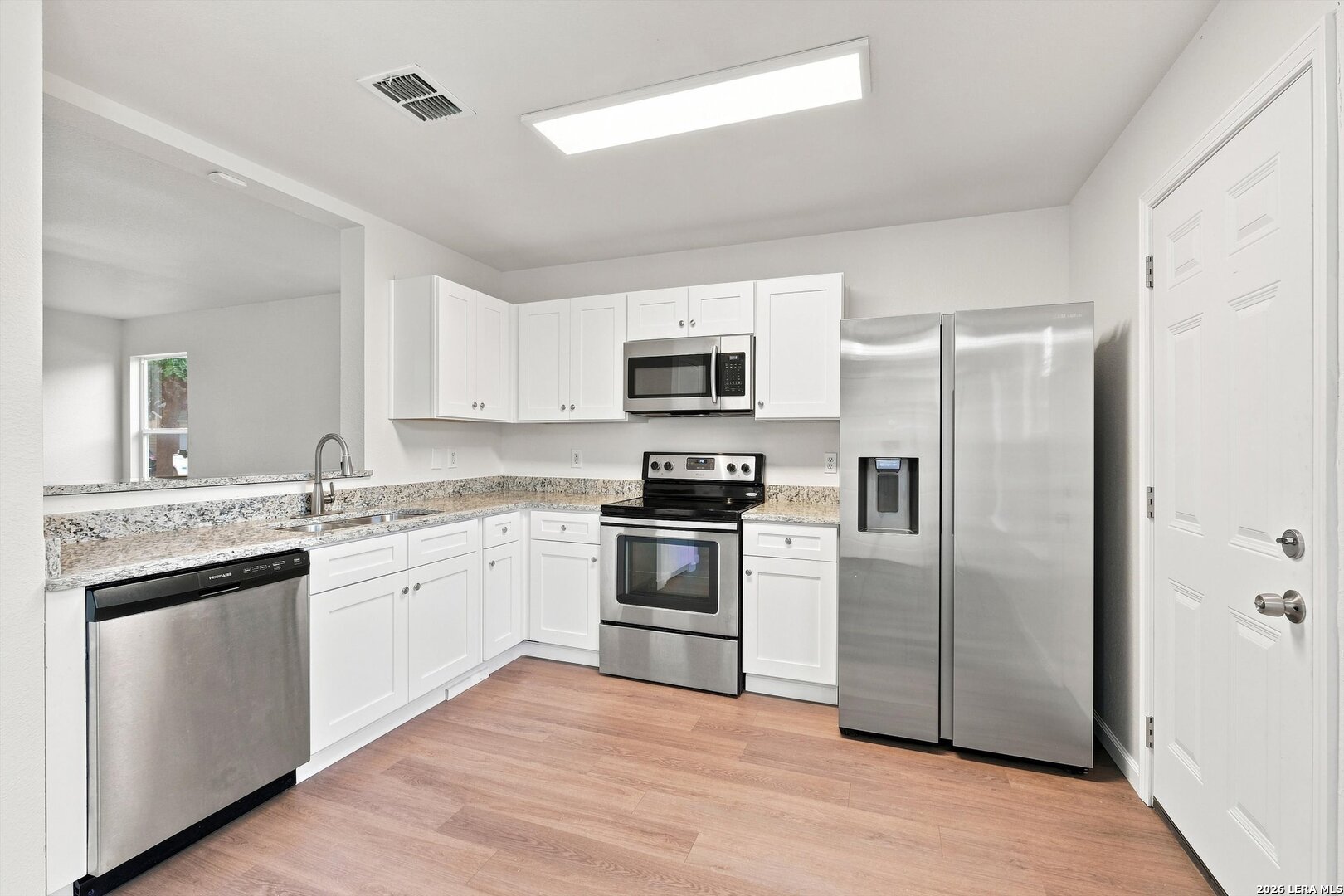 6814 Freedom Ridge San Antonio TX 78242