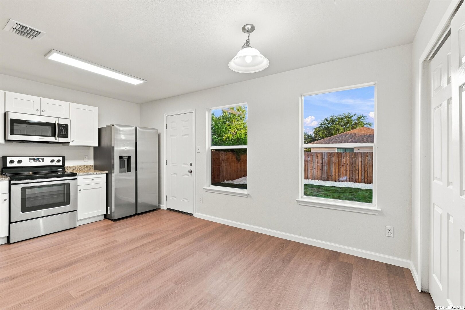 6814 Freedom Ridge San Antonio TX 78242