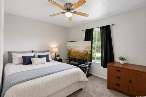 4802 Castle Bridge San Antonio TX 78218