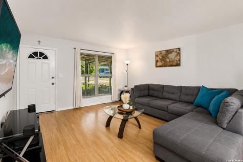 4802 Castle Bridge San Antonio TX 78218
