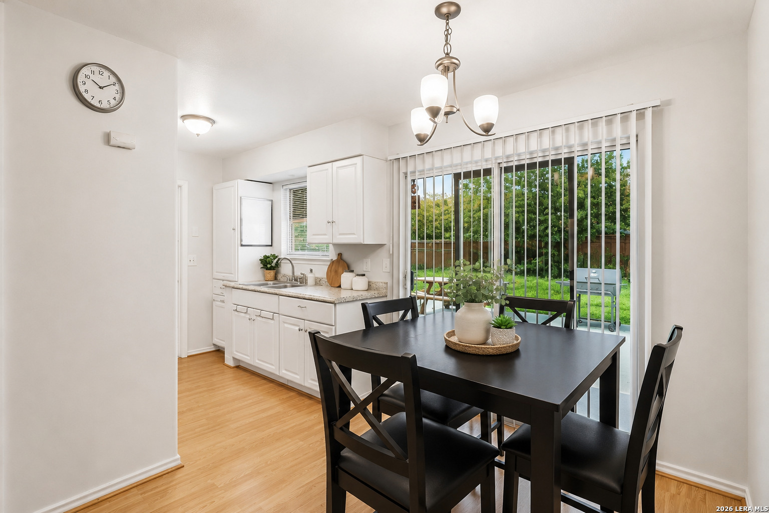 4802 Castle Bridge San Antonio TX 78218