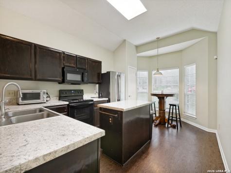 7930 Viking Trail San Antonio TX 78250