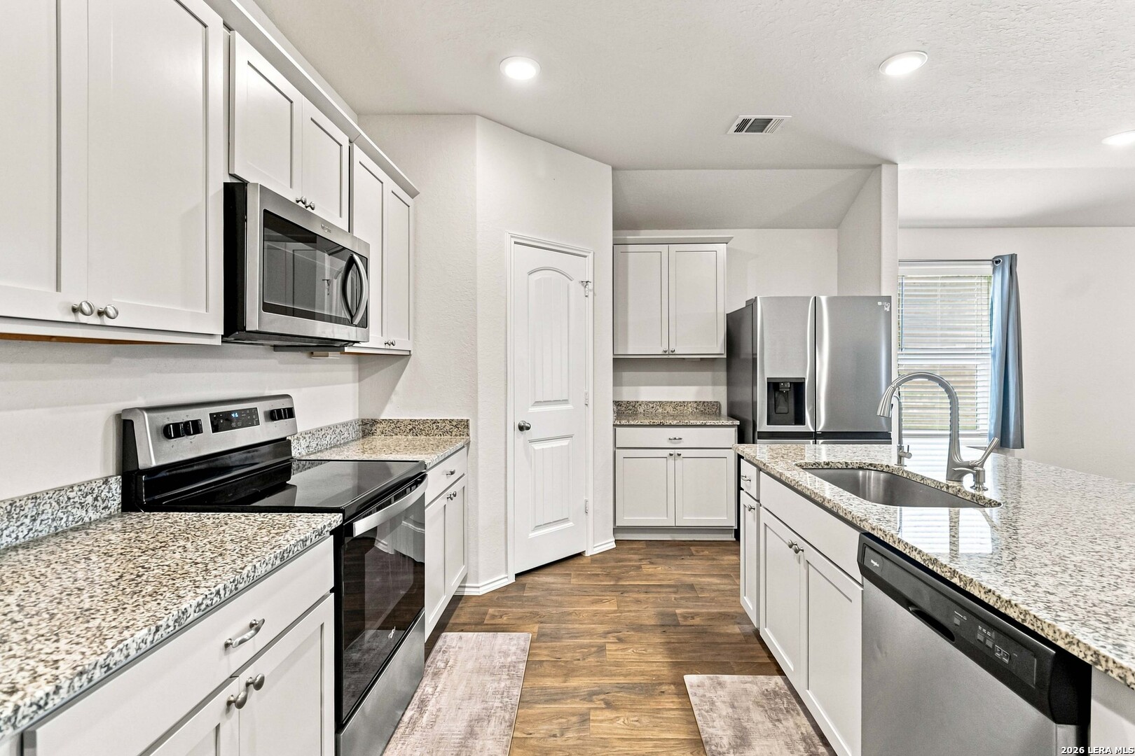 1017 Norway Drive Seguin TX 78155