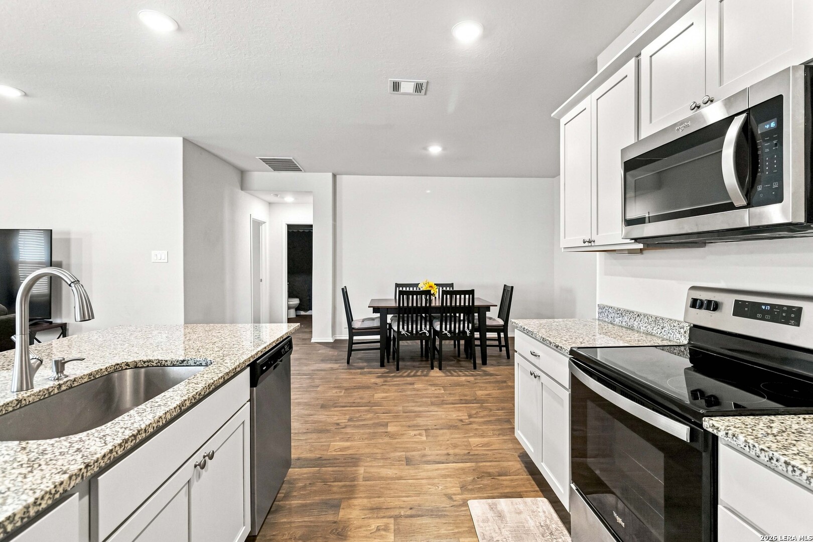 1017 Norway Drive Seguin TX 78155