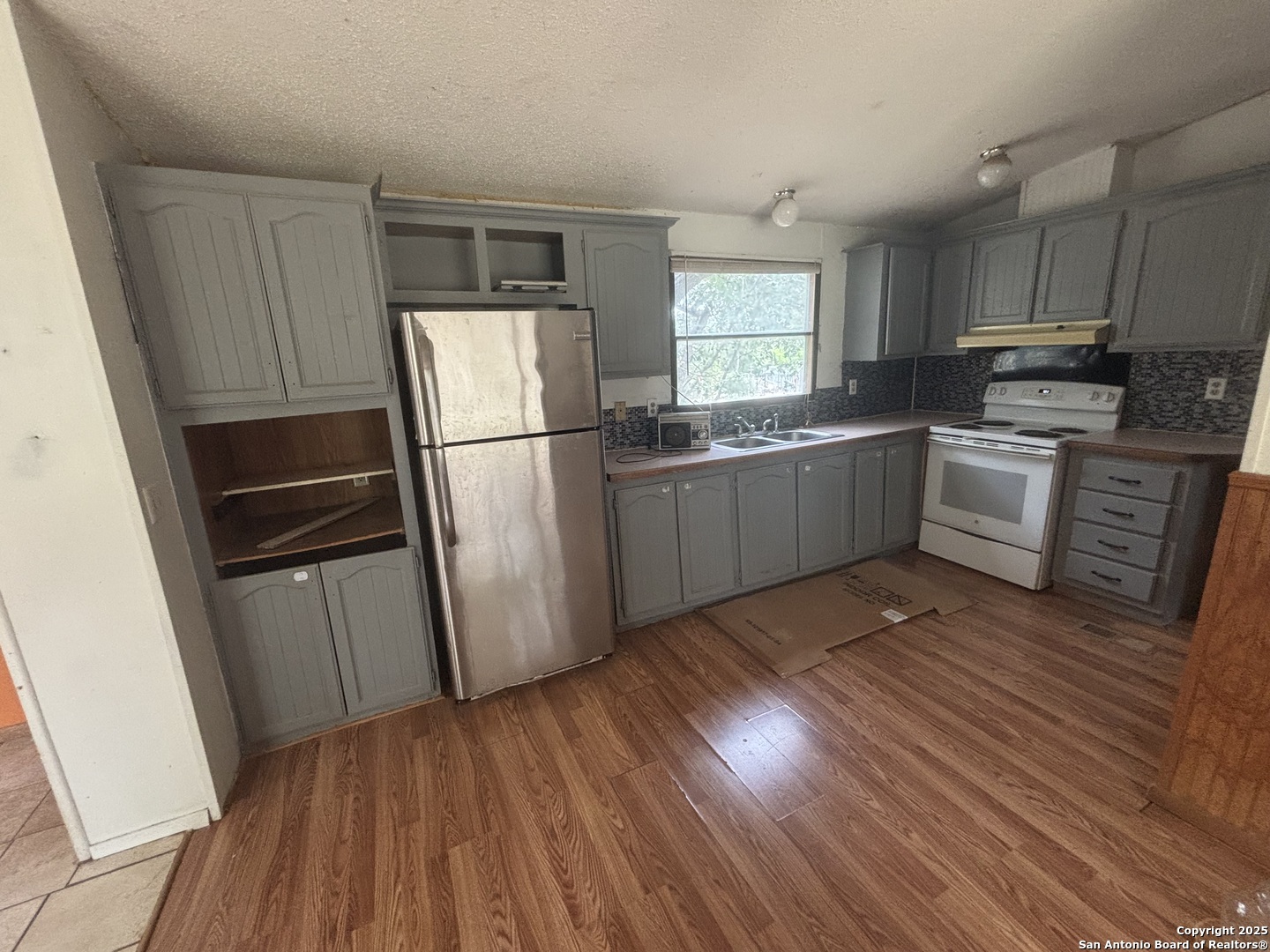 7714 Whartons Dock Bandera TX 78003