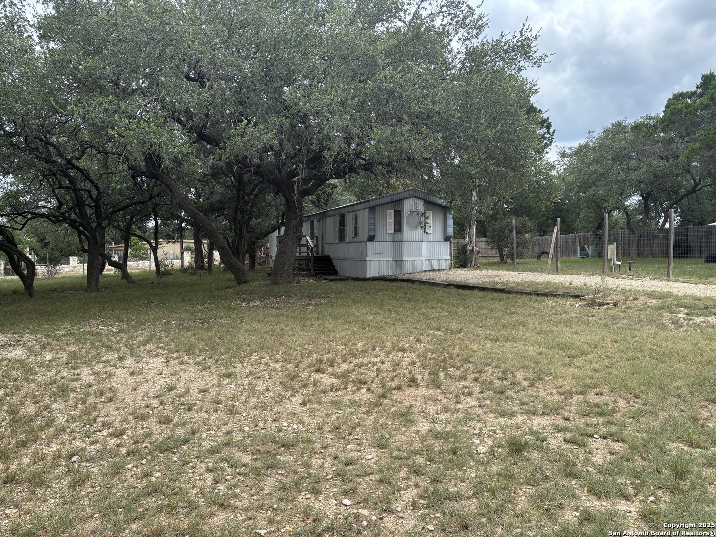 7714 Whartons Dock Bandera TX 78003