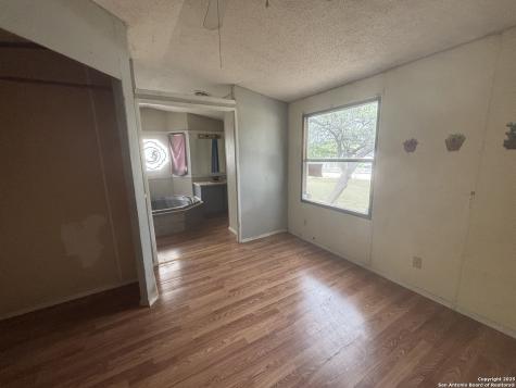 7714 Whartons Dock Bandera TX 78003
