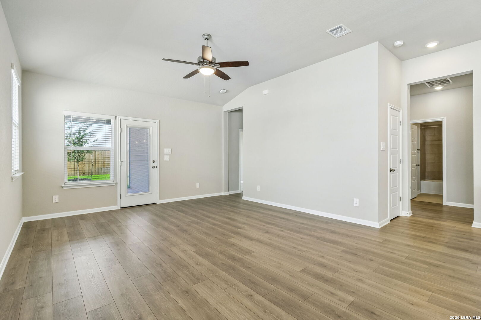14323 Walker Bend San Antonio TX 78253
