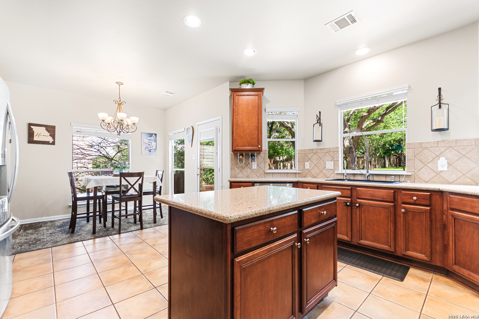 3319 Roan Valley San Antonio TX 78259