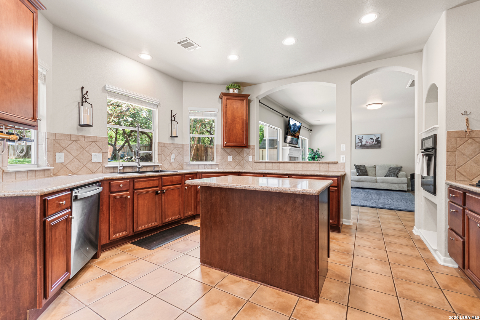 3319 Roan Valley San Antonio TX 78259