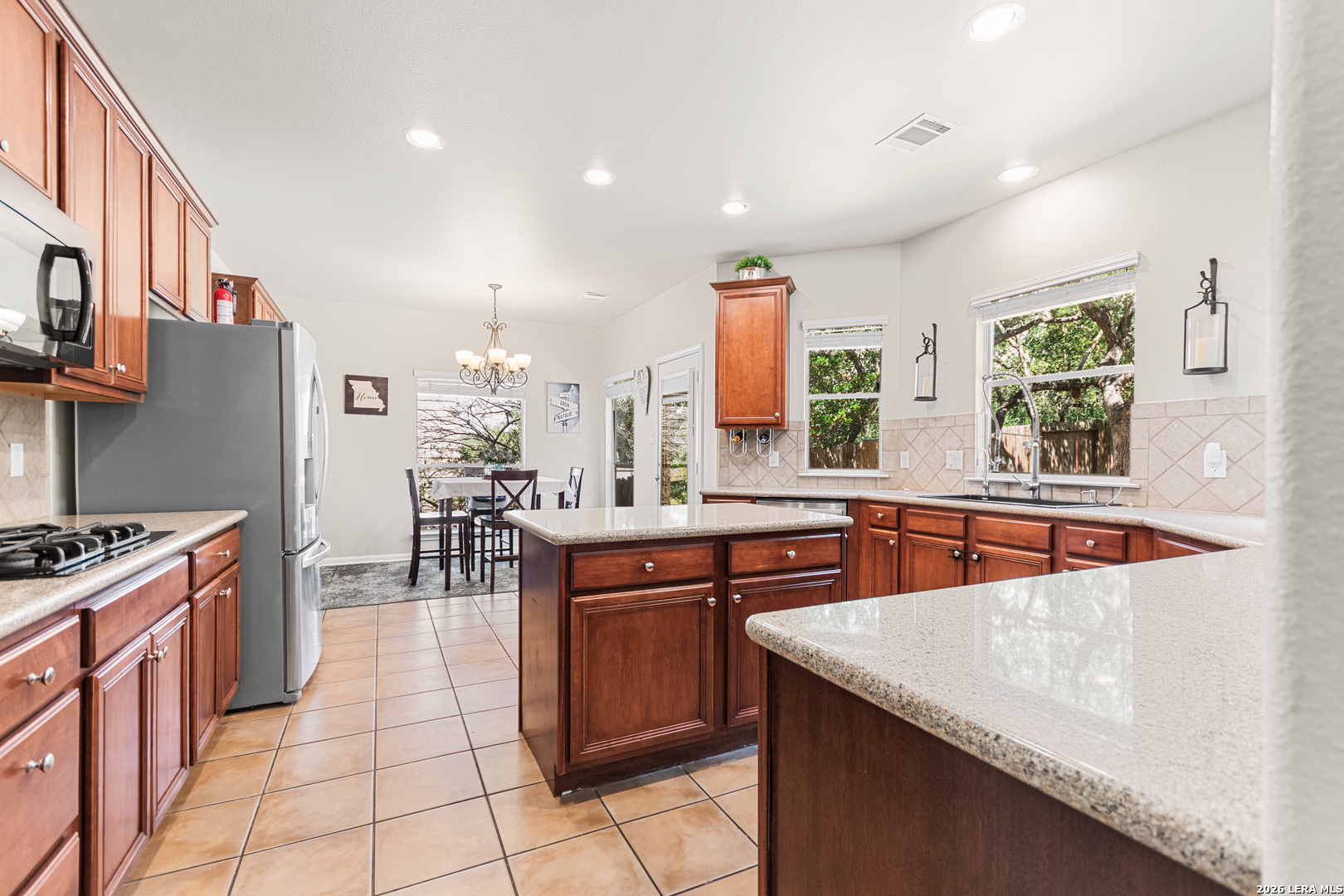 3319 Roan Valley San Antonio TX 78259