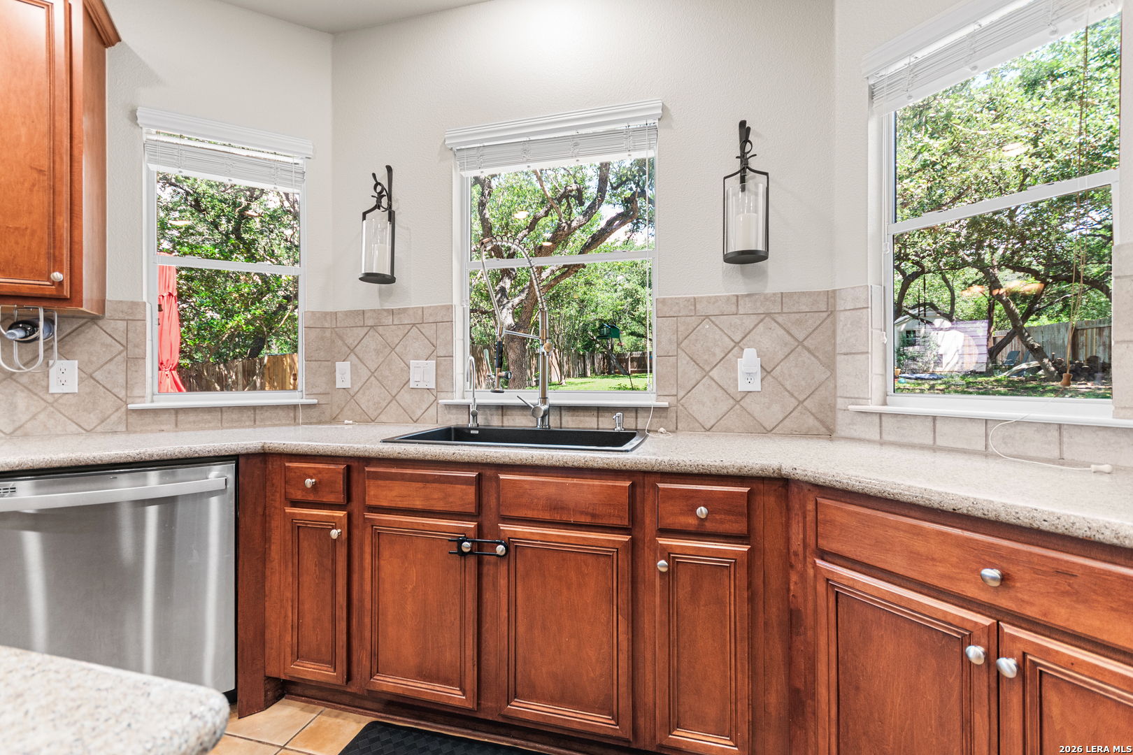3319 Roan Valley San Antonio TX 78259