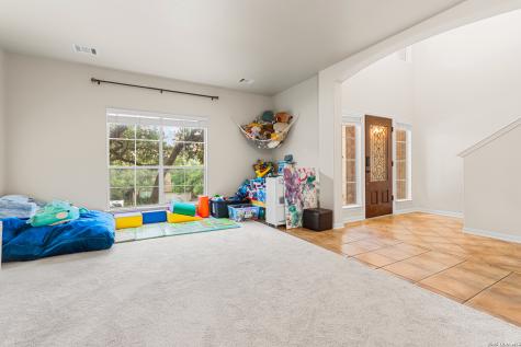 3319 Roan Valley San Antonio TX 78259