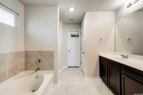 4766 Chalk Flats San Antonio TX 78253