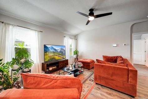 4766 Chalk Flats San Antonio TX 78253