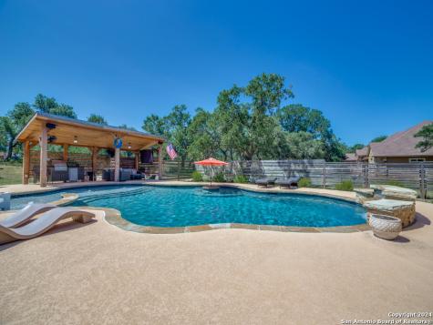 115 Hoskins Trail Boerne TX 78006