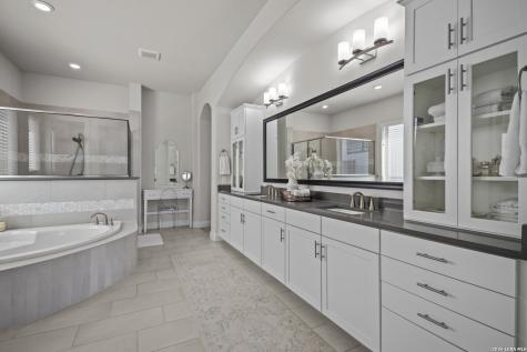 3818 Balentine San Antonio TX 78257