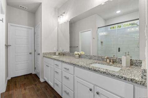 157 Sycamore Helotes TX 78023