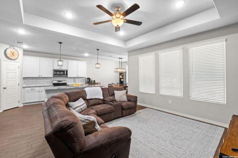 157 Sycamore Helotes TX 78023