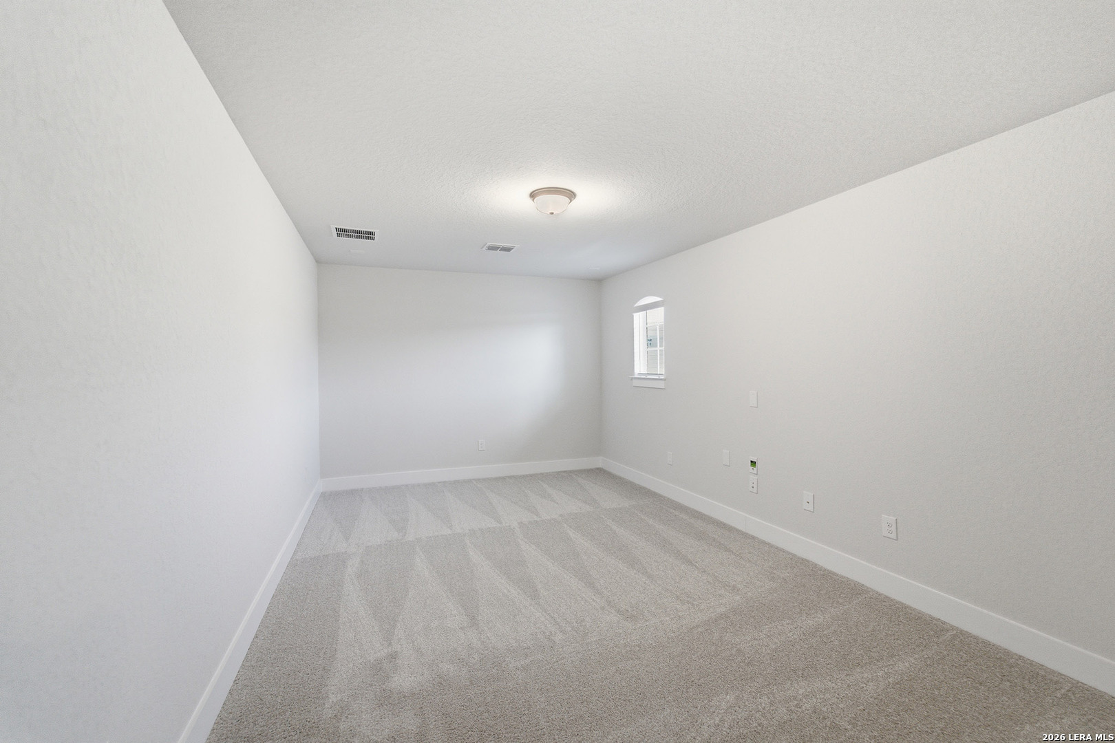 192 Ednie Lane Mico TX 78066