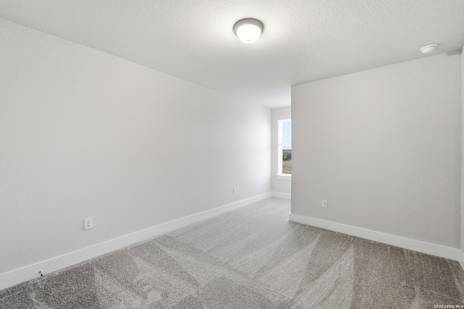 192 Ednie Lane Mico TX 78066