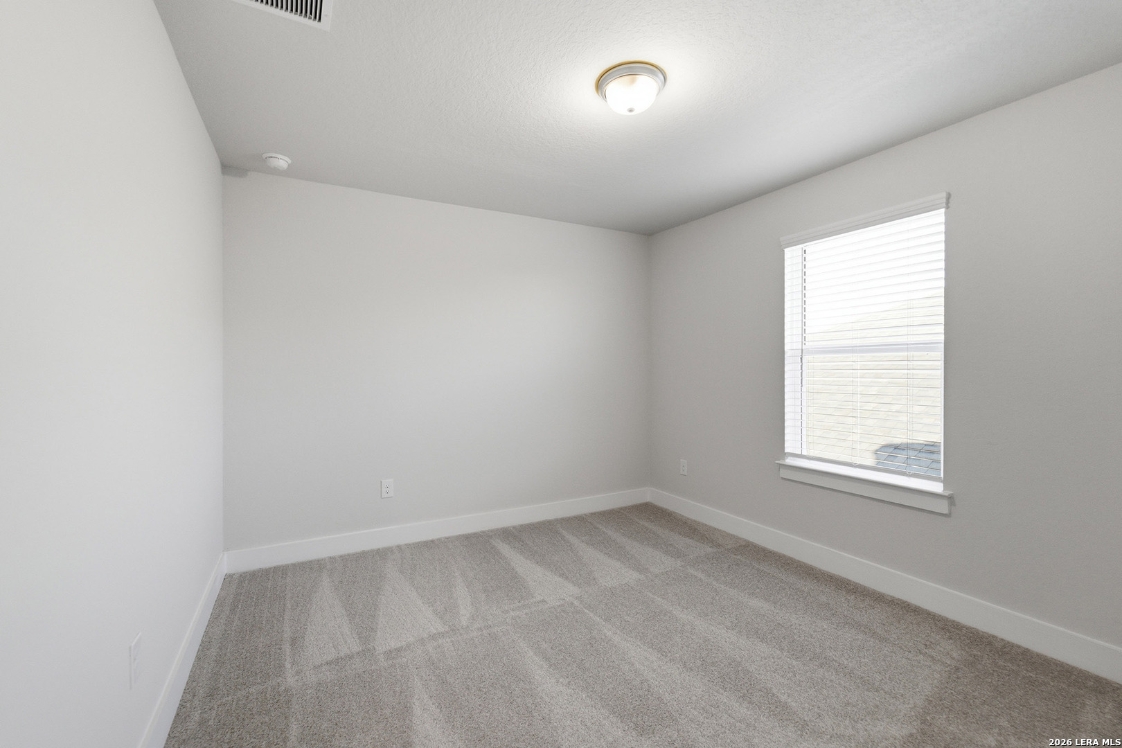 192 Ednie Lane Mico TX 78066