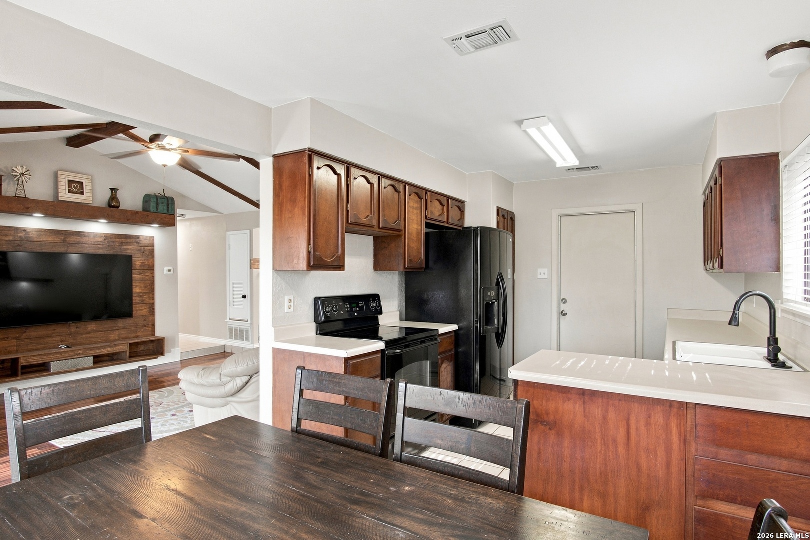 3827 Briar Hollow Street San Antonio TX 78247