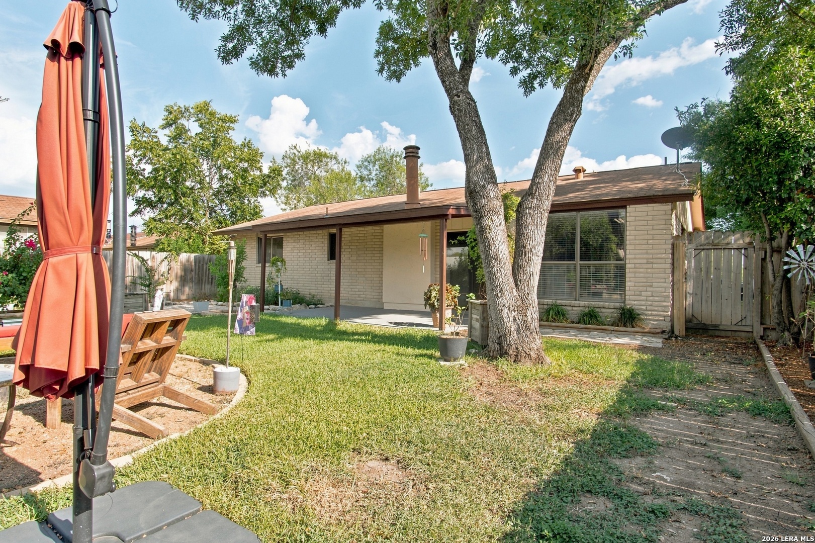 3827 Briar Hollow Street San Antonio TX 78247