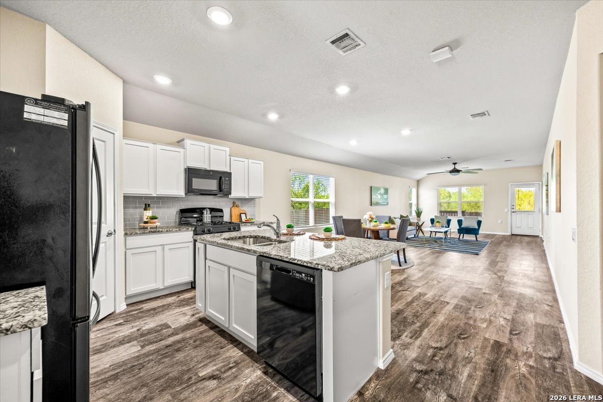 11931 Pelican Pass San Antonio TX 78221