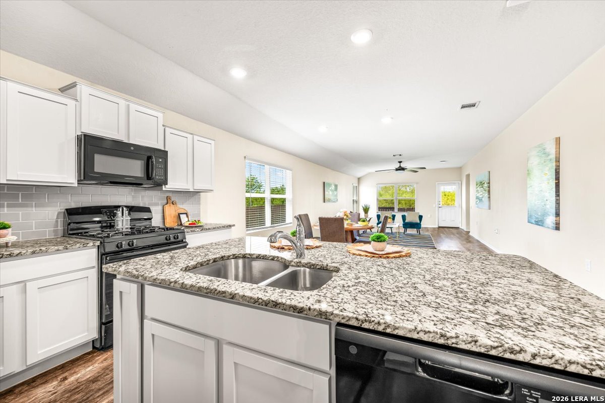 11931 Pelican Pass San Antonio TX 78221