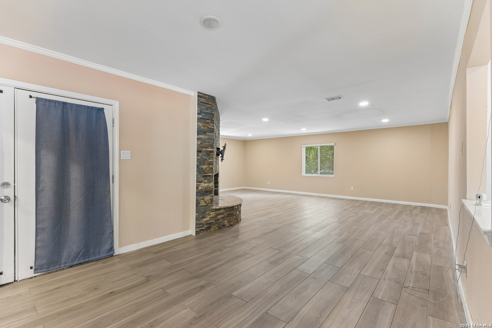 3203 Shady Springs San Antonio TX 78230