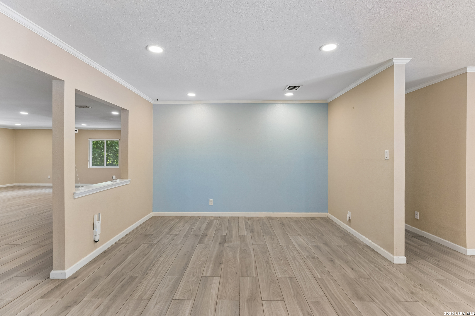 3203 Shady Springs San Antonio TX 78230
