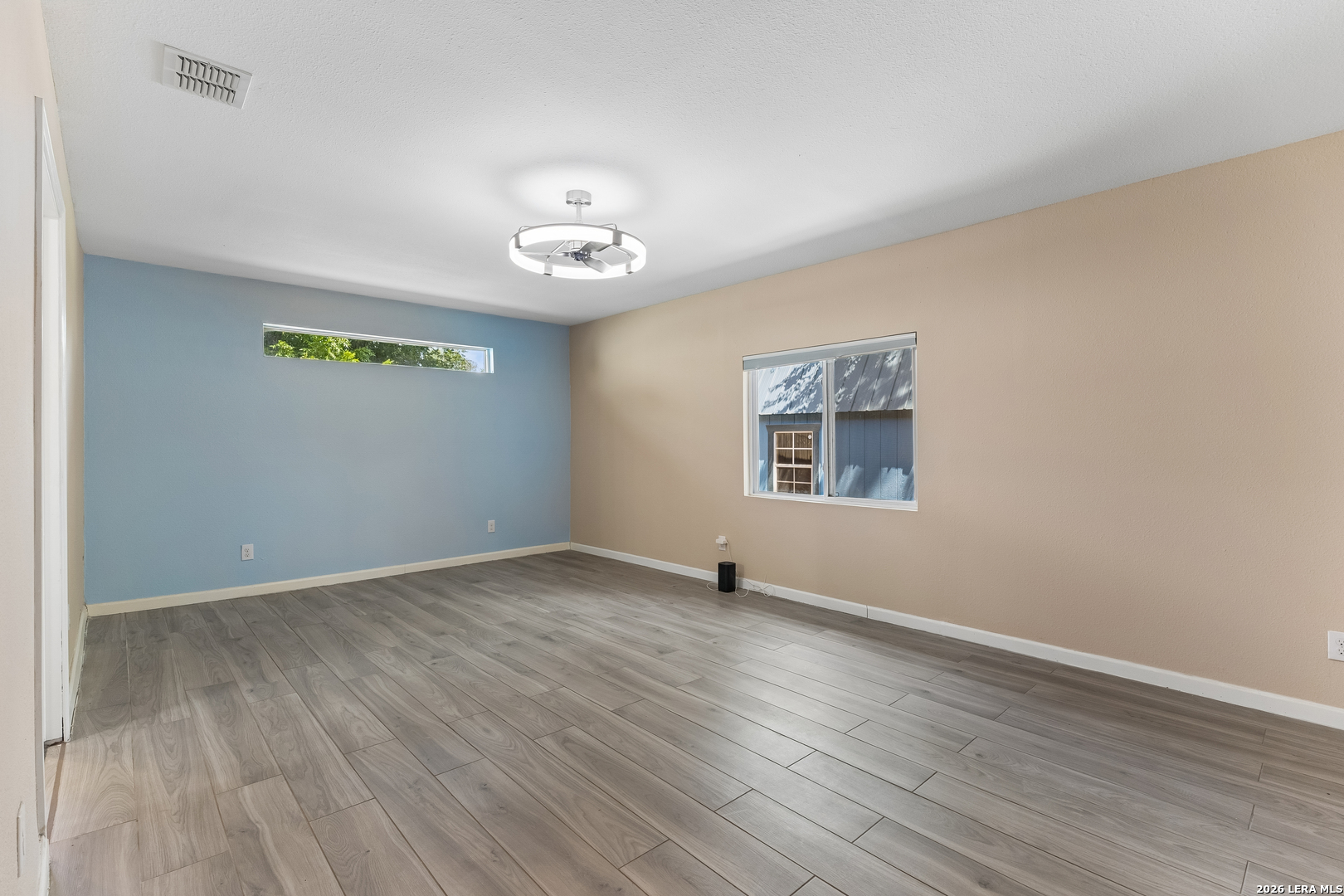 3203 Shady Springs San Antonio TX 78230