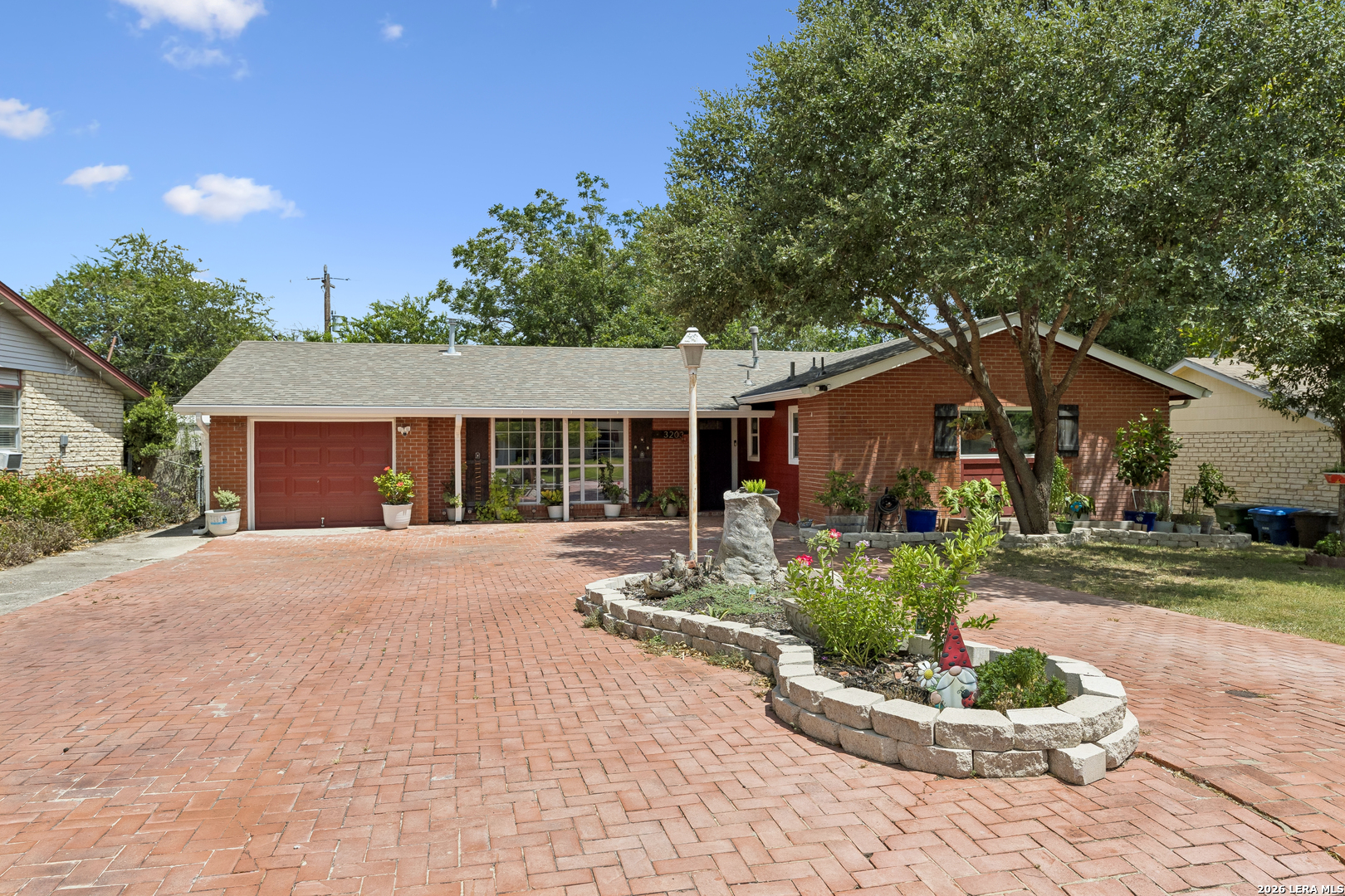 3203 Shady Springs San Antonio TX 78230