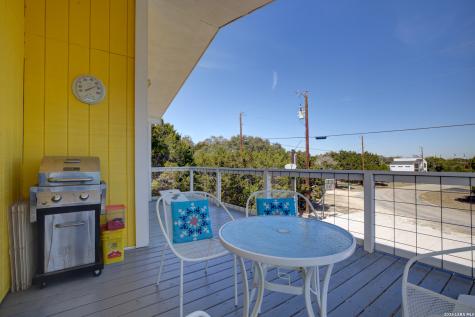 1657 Blueridge Canyon Lake TX 78133