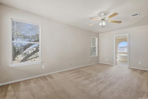 10815 Bearwolf Bay San Antonio TX 78245