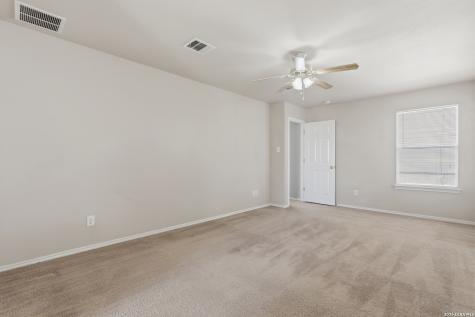 10815 Bearwolf Bay San Antonio TX 78245