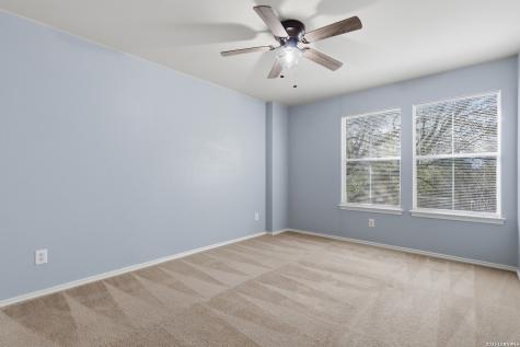 10815 Bearwolf Bay San Antonio TX 78245