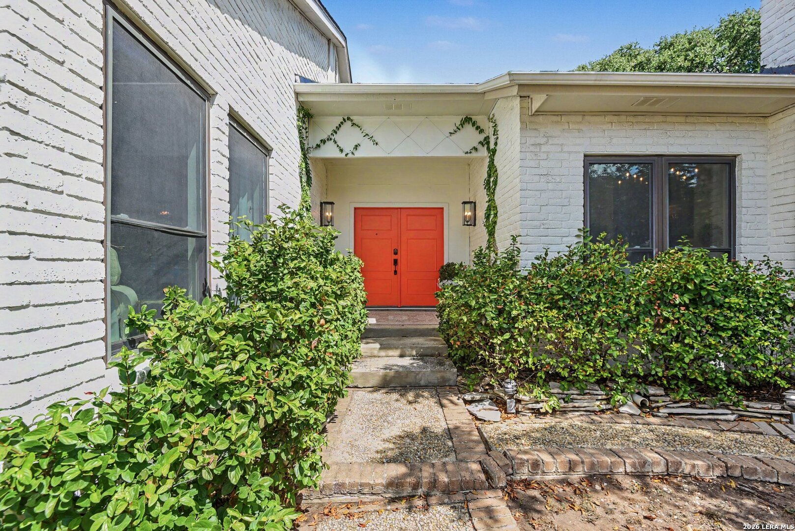 7062 Mccullough Avenue San Antonio TX 78216