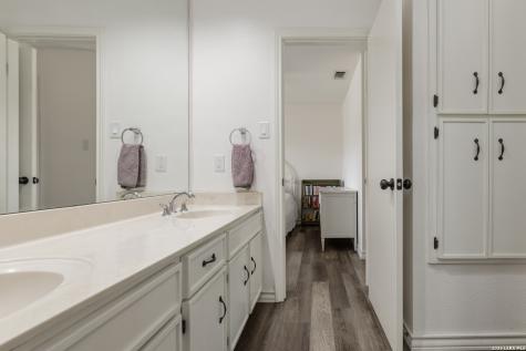 9102 Serene Creek Drive San Antonio TX 78230