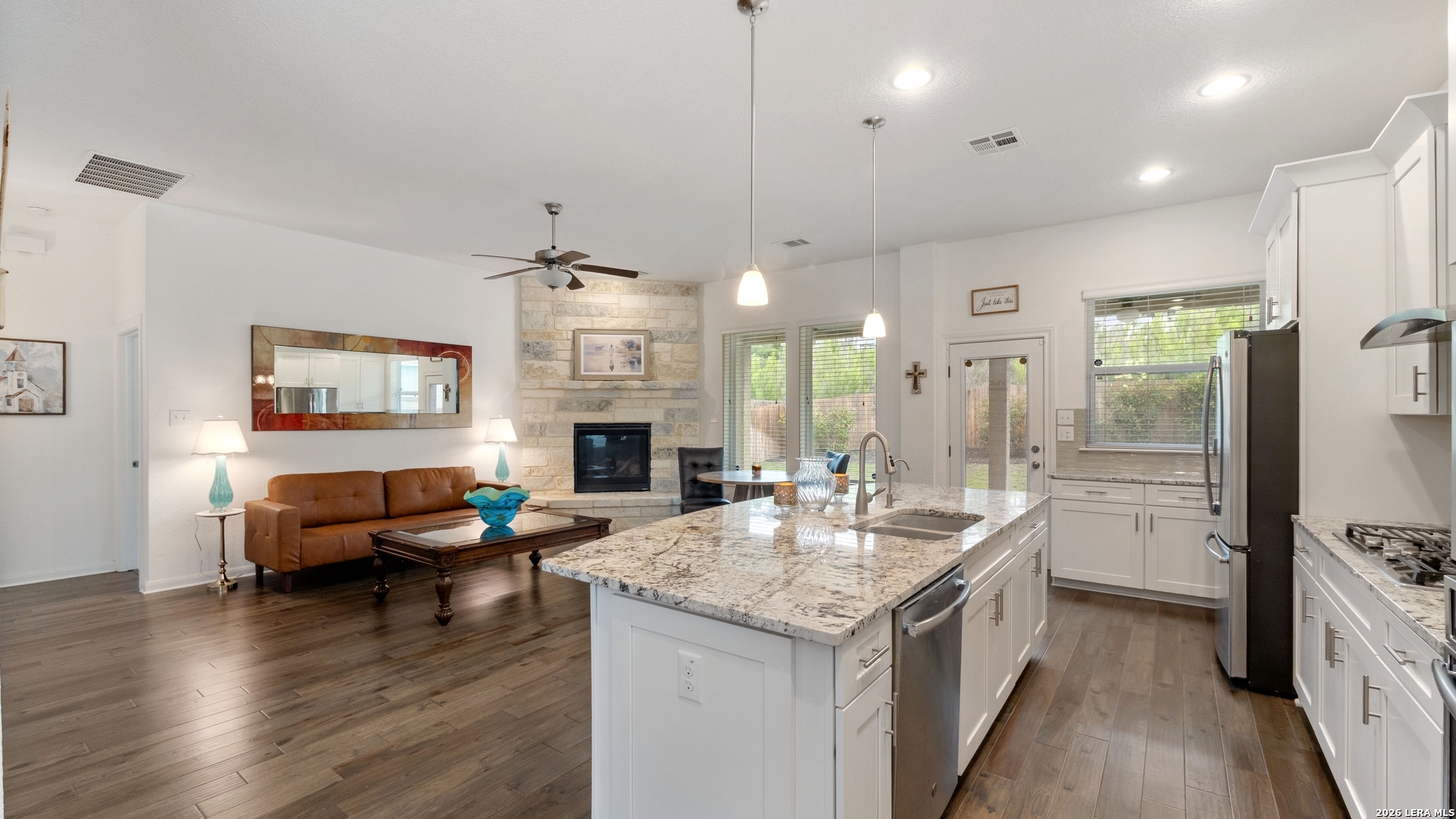 6918 Bella Verso San Antonio TX 78256