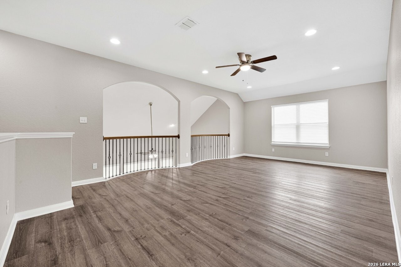 4544 Meadow Green Schertz TX 78108